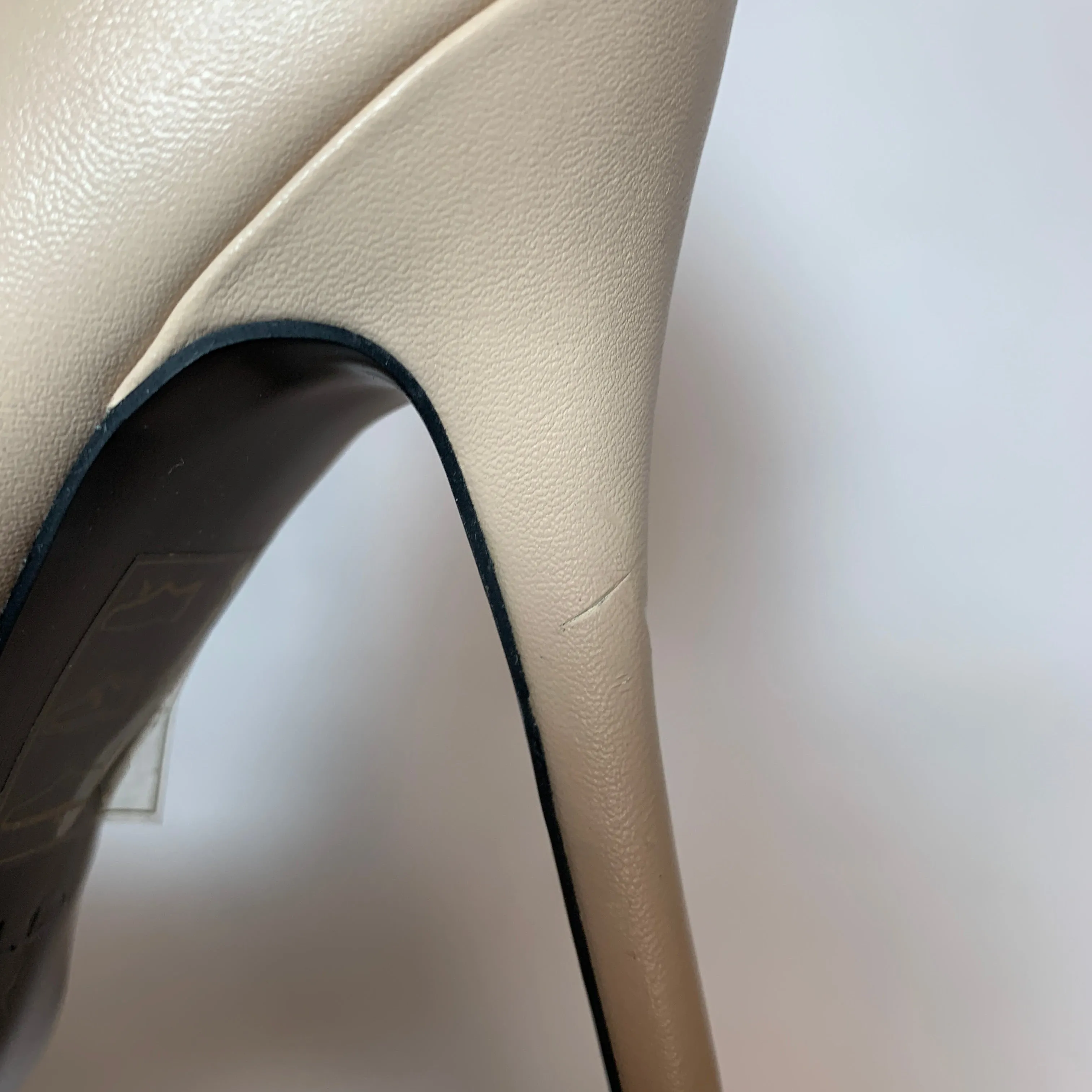 ALDO Beige Pointed Pumps | Pre Loved |