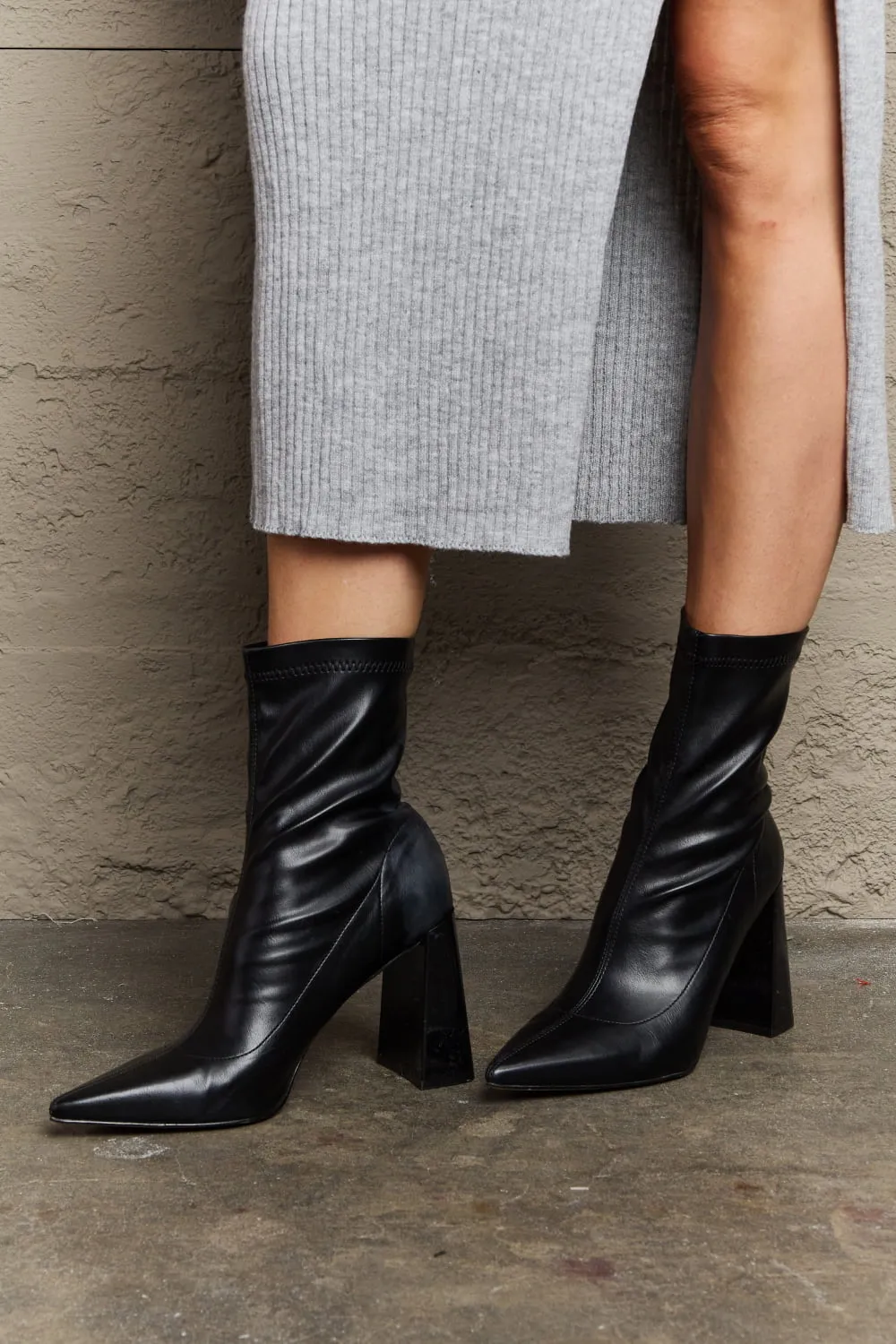Weeboo Block Heel Sock Ankle Low Calf Bootie High Heeled Boots in Black